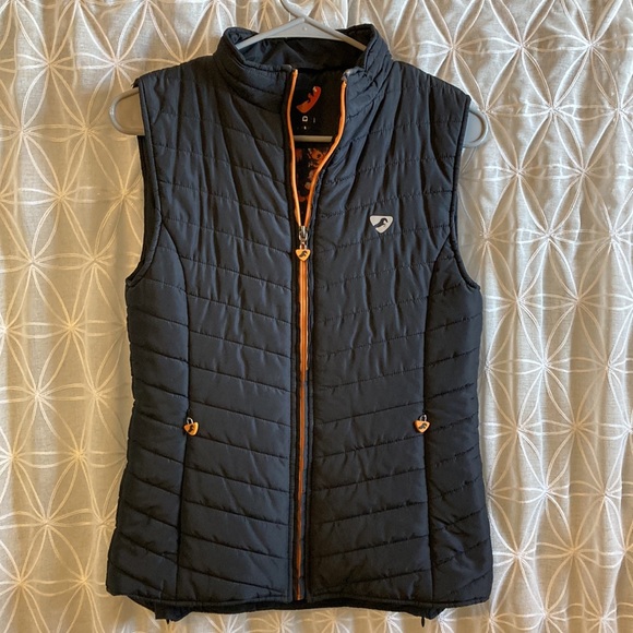 Jackets & Blazers - Aubrion vest